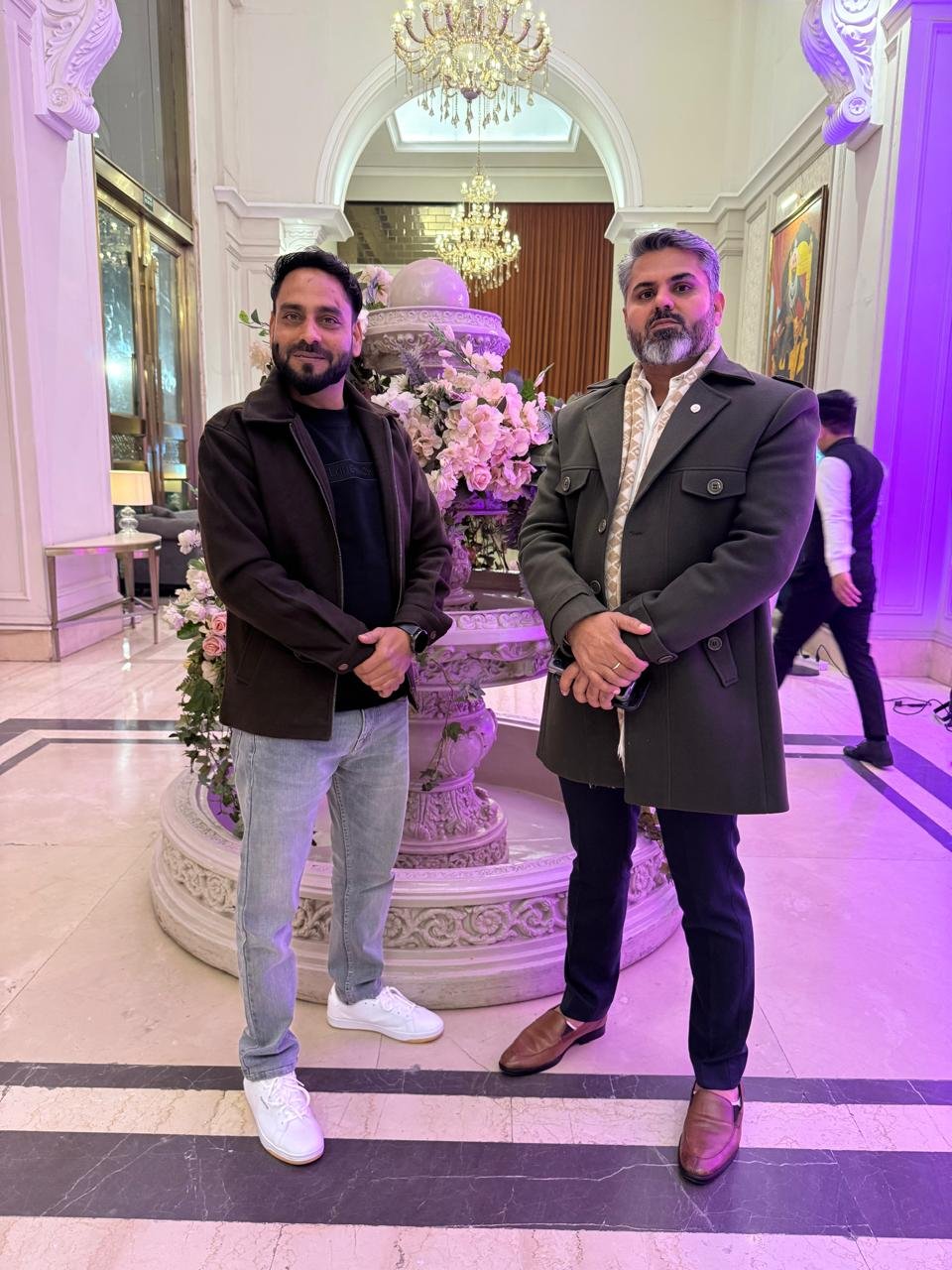 Lobby Meeting — Formal Reception